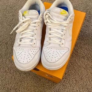 Authentic dunk women’s size 8 used